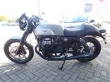 Moto Guzzi V7 Stone zzgl. SPEZIAL RACE KIT UMBAU - MOTO GUZZI V7 SPEZIAL