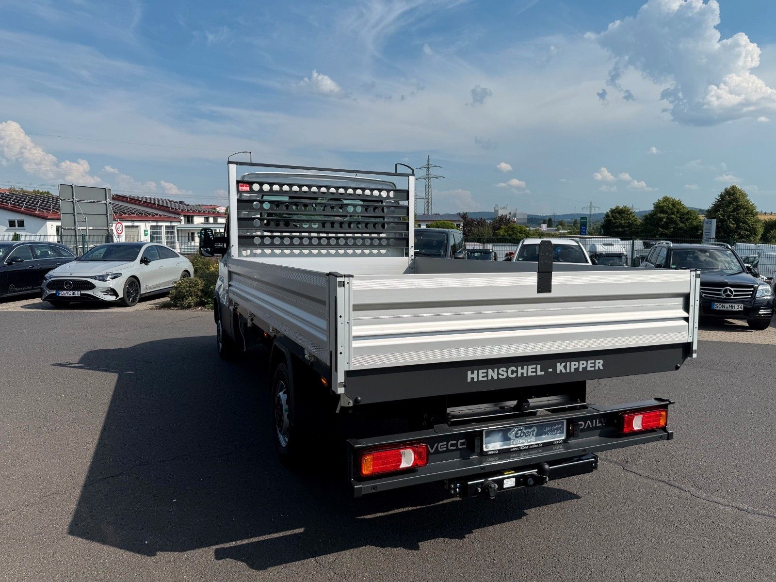 Fahrzeugabbildung Iveco Daily 35S16 3.0L *R3.450mm*AHK*Kamera*Klima*