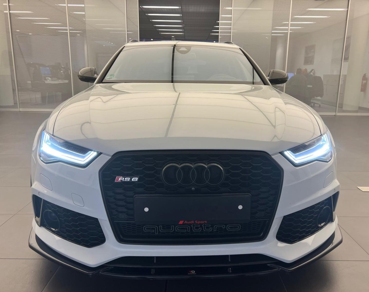 Audi RS6 4.0 TFSI tip. quattro performance Avant