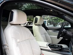 BMW 740 – 29 / 35