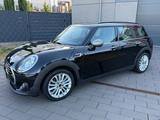 MINI Cooper Clubman 