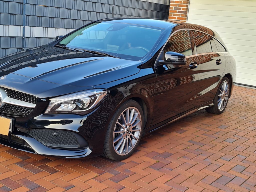 Image of Mercedes-Benz CLA 250