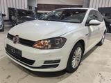 Volkswagen Golf VII Lim. Cup  1.Damenhand/Sheckheft - Volkswagen Golf Golf1 mit Diesel-Antrieb