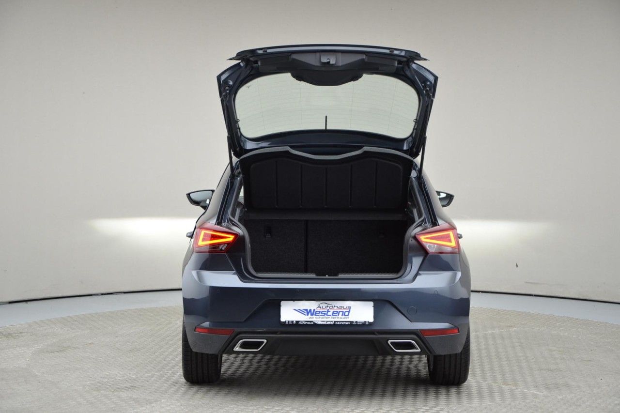 Fahrzeugabbildung SEAT Ibiza FR 1.0l TSI 81kW 6-Gang LED Navi SHZ