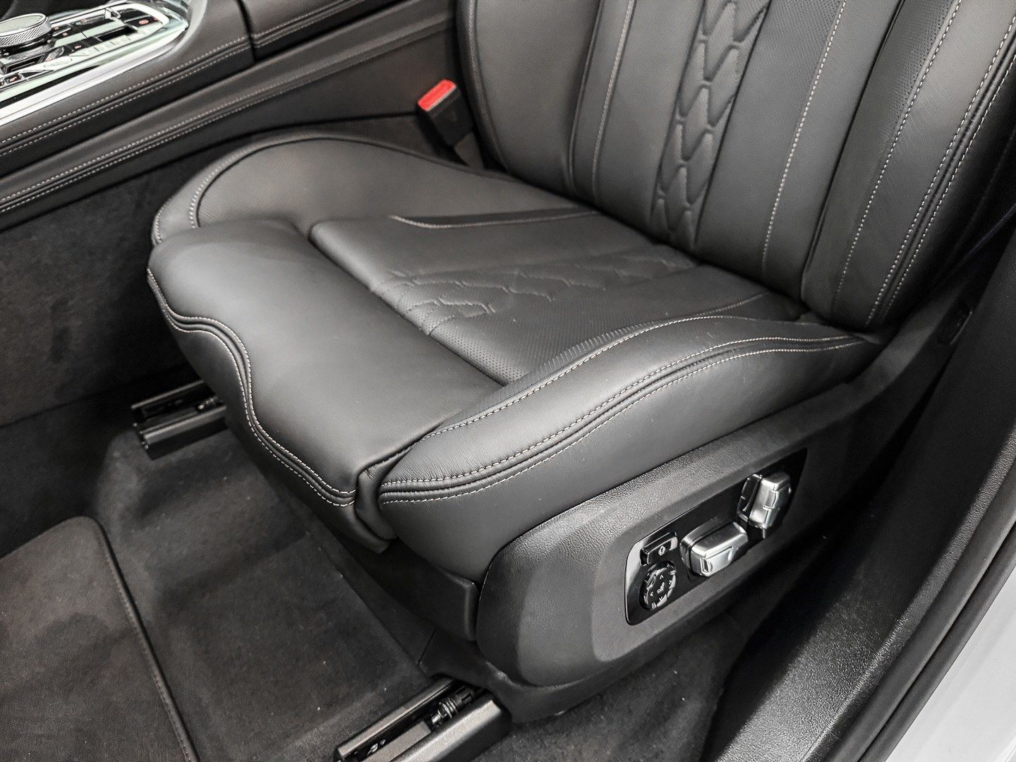 BMW X5 M60 - Bild 14