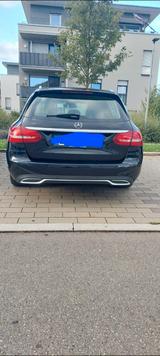 Mercedes-Benz C 220 - scheckheftgepflegte Mercedes 220