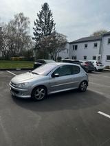 Peugeot 206 1.4 16V - : Peugeot 206 Wiesbaden