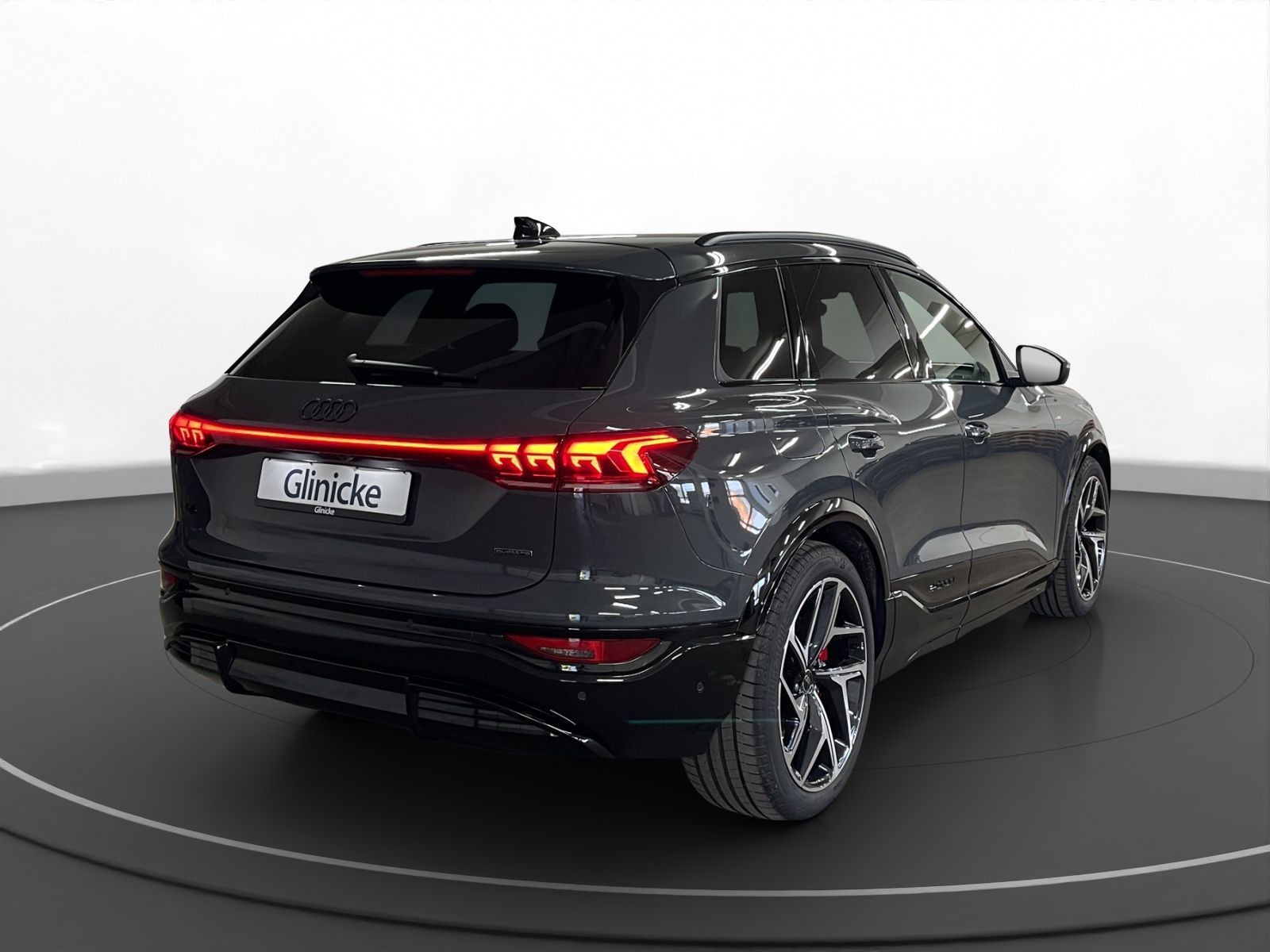 Audi Q6 e-tron qu. edition one S-line AHK Matrix LM 2 foto 4