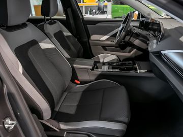 Opel Astra L Sports Tourer 1.5 Business Edition Navi