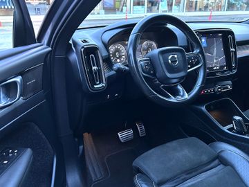 Volvo XC40 - 10