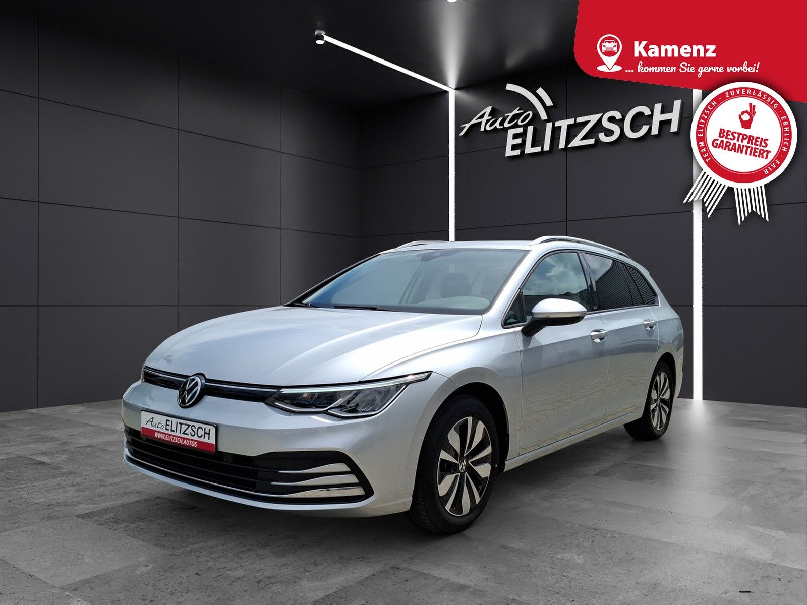 Fahrzeugabbildung Volkswagen Golf VIII Variant TSI Move Standhzg. LED AHK Car