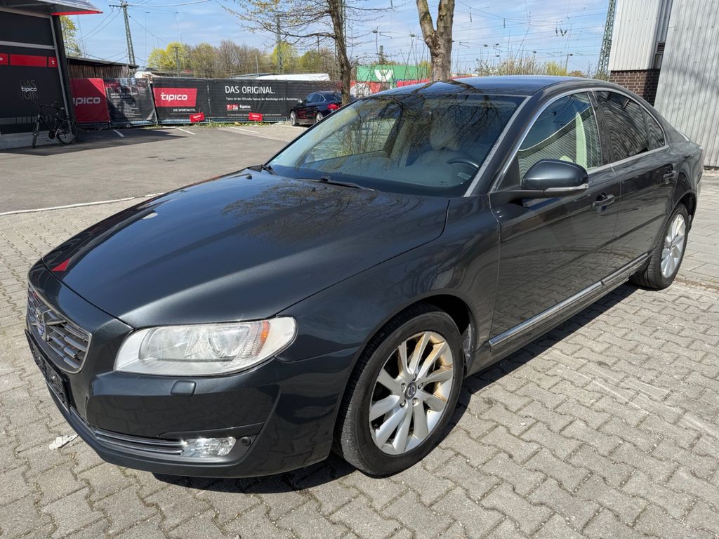 Volvo S80