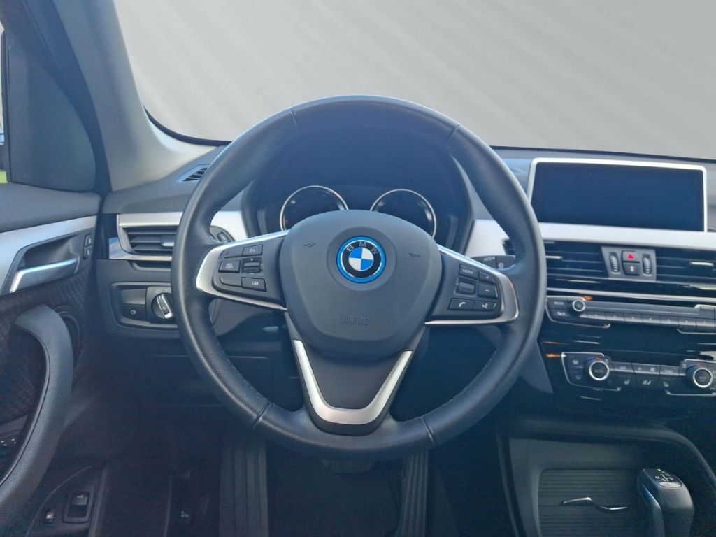 BMW X1 xDrive25e RFK elektr. Heckklappe Lordosenstüt foto 12
