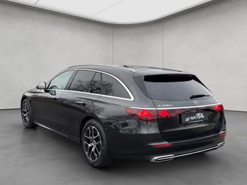 Mercedes E 200 - 3