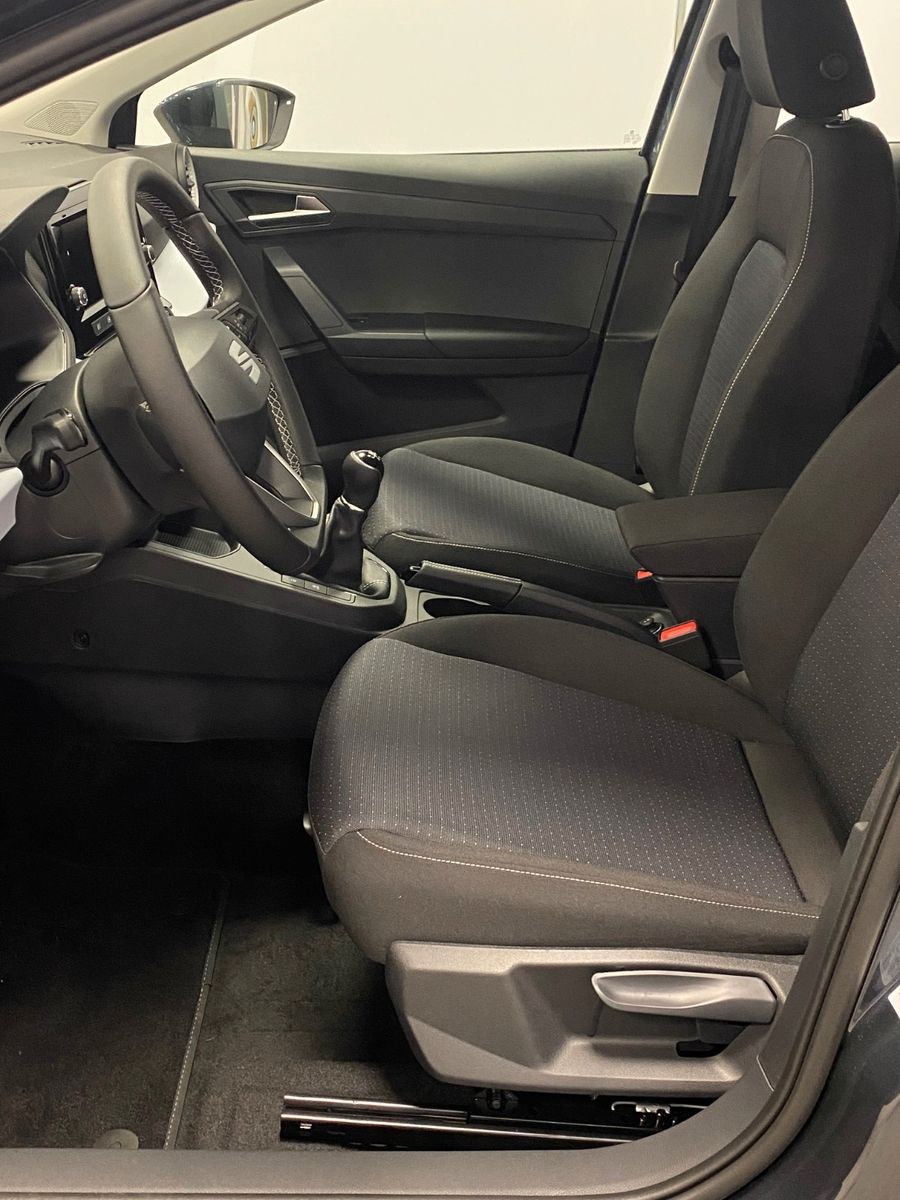 Fahrzeugabbildung SEAT Ibiza 1.0 TSI Style+5 Jah GARANTIE+KAMERA+PDC+BC