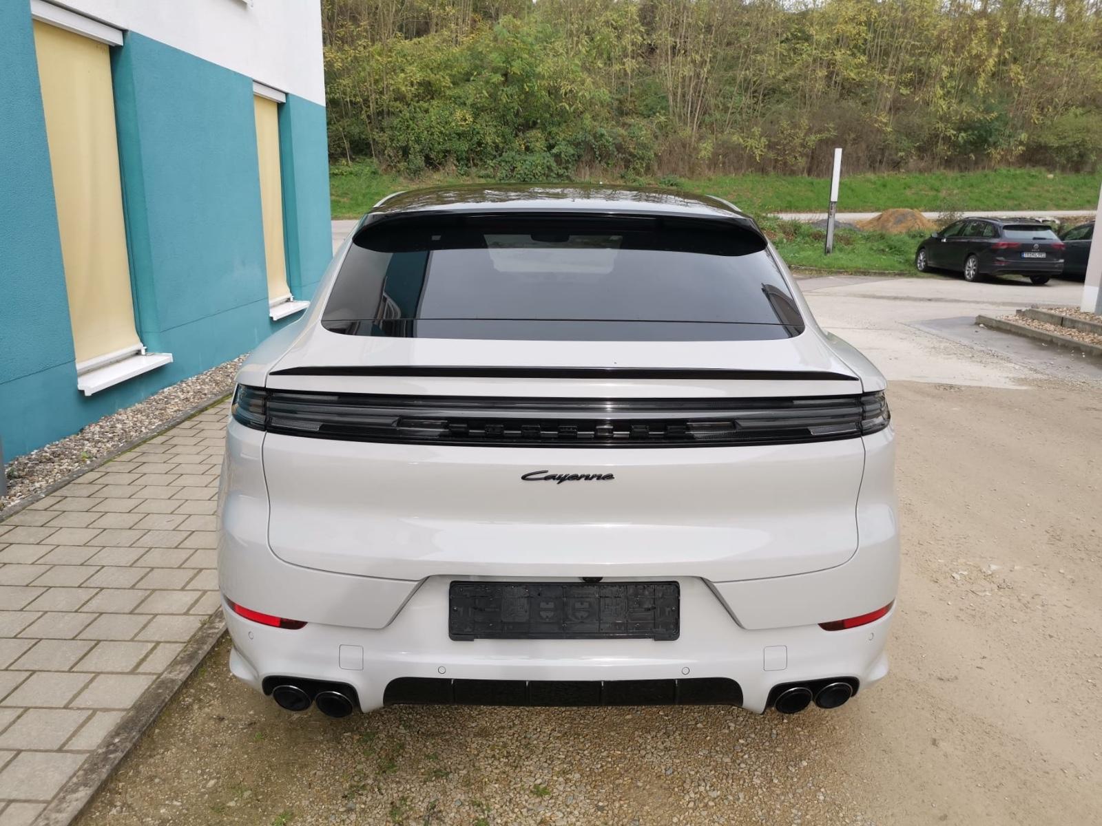 Porsche Cayenne E-Hybrid Coupe*SportDesign*KREIDE*BEIGE*