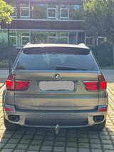 BMW X5 40d ,M-PAKET, TÜV, VOLL SCHECKHEFT, AHK 3.5 - BMW X5 aus 2010 mit Diesel-Antrieb