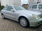 Mercedes-Benz W211 E 240 - gebrauchte Mercedes-Benz E 240 aus dem Jahr 2004