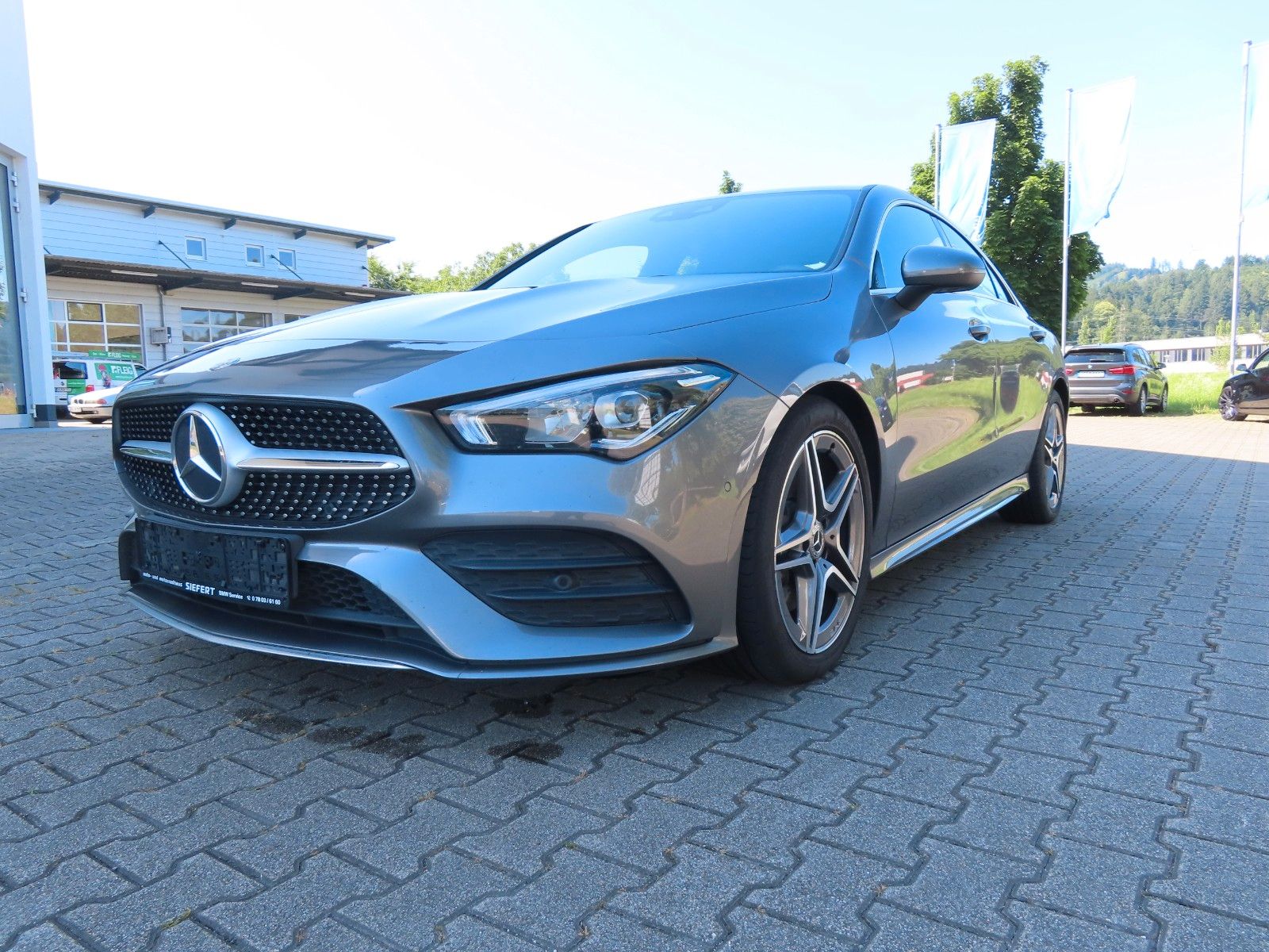 MERCEDES-BENZ CLA 200 AMG Line