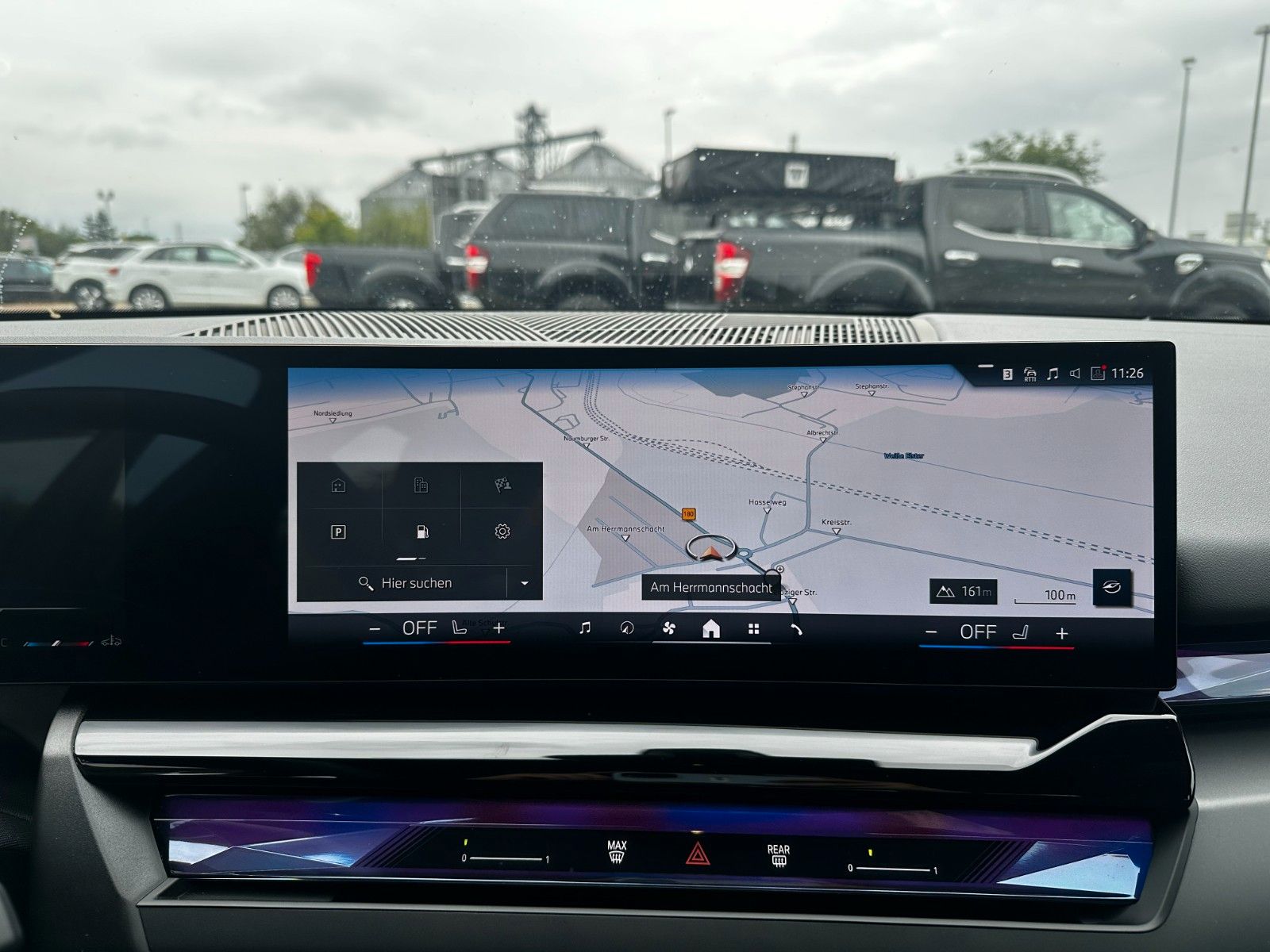 Fahrzeugabbildung BMW 520d Limo Aut. LC+ adLED Kamera H/K Leder SHZ