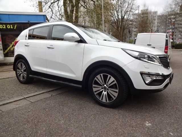 Kia Sportage 4WD Platinum Edition,Xenon,Panorama,Alu