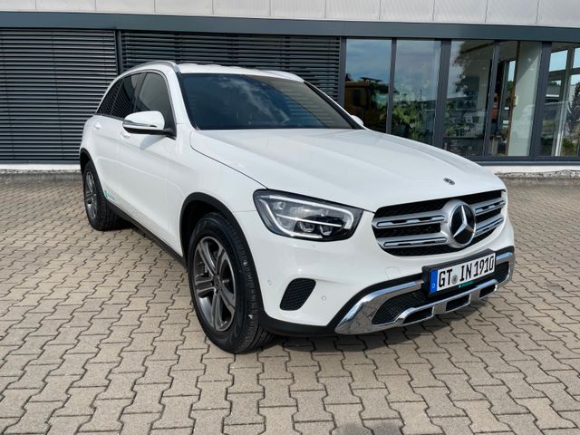 Mercedes-Benz GLC 220  d 4Matic AHK Kamera Navi sofort !