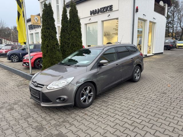 Ford Focus Turnier 1.0 EcoBoost Start-Stopp / EXPORT