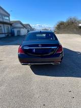 Mercedes-Benz S 560 e L  - blaue Mercedes-Benz S 560
