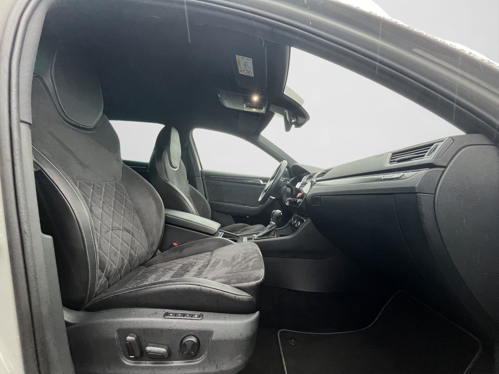 Skoda Superb - Bild 5