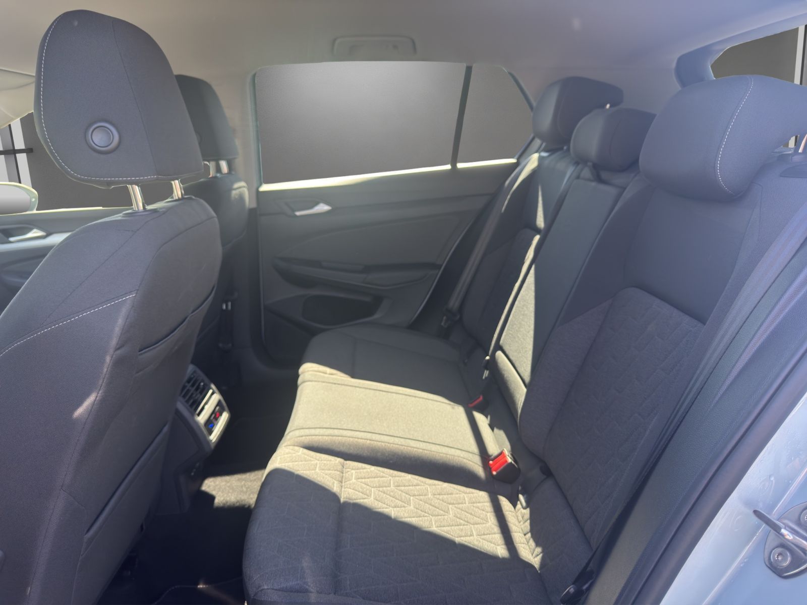 Volkswagen Golf - Bild 11