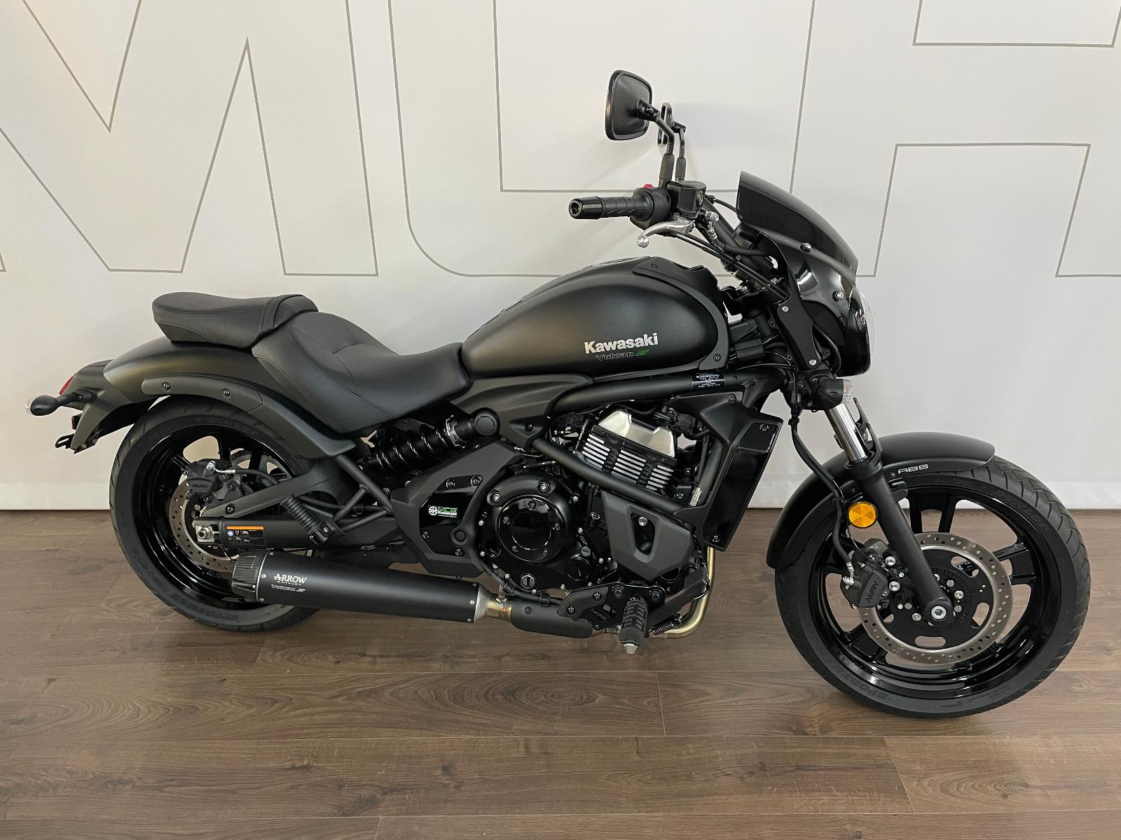 Kawasaki Vulcan S Performance - Neuwertiger Zustand