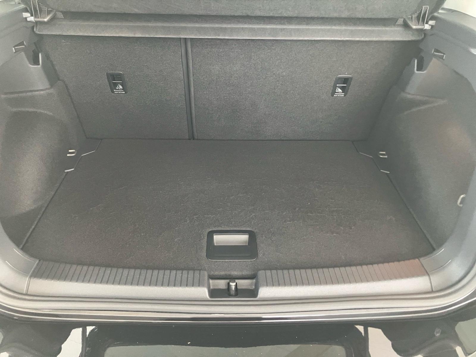 Volkswagen T-Cross LIFE 1.0TSI 95PS NAVIPRO.KAMERA.LED.SHZG