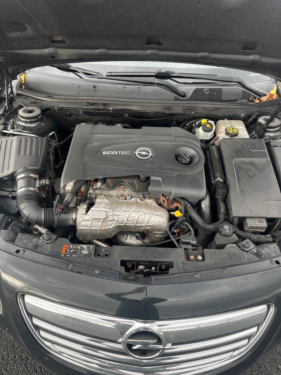 Opel Insignia 2011 — photo 5