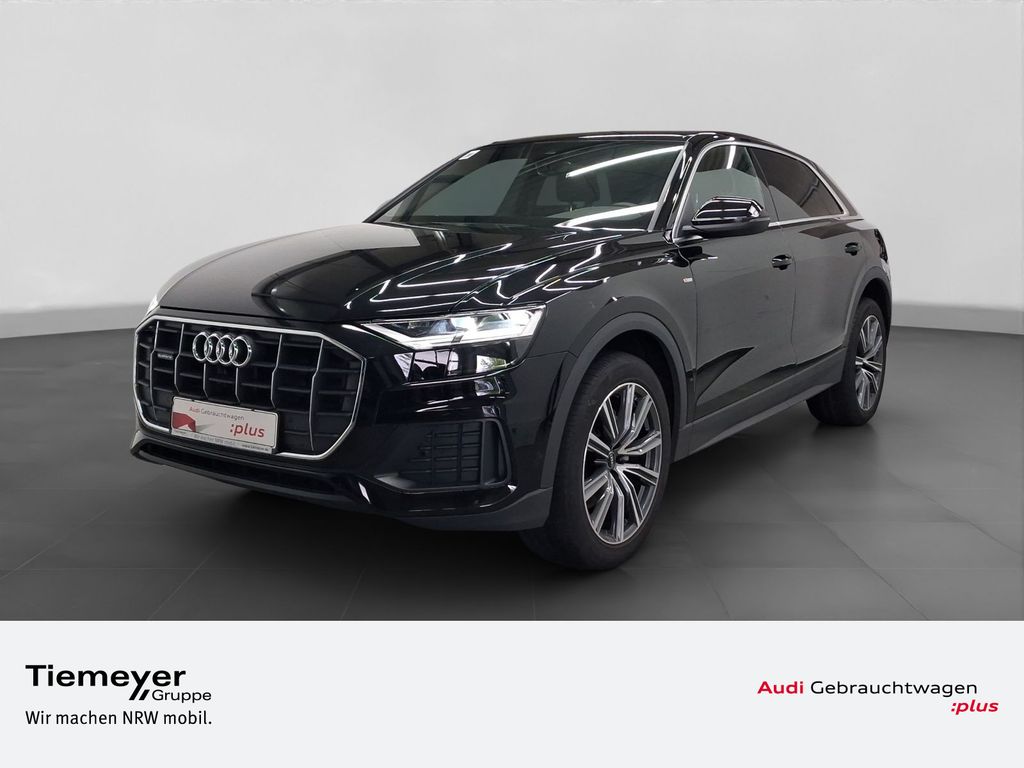 Image of Audi Q8