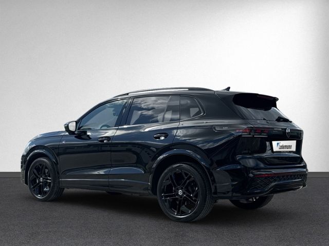 Tiguan 2.0 TDI DSG R-LINE PANO+360°+IQ.LIGHT+HEA