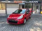 Renault Clio III YAHOO! - Renault Clio mit Benzin-Antrieb: Limousine, Yahoo