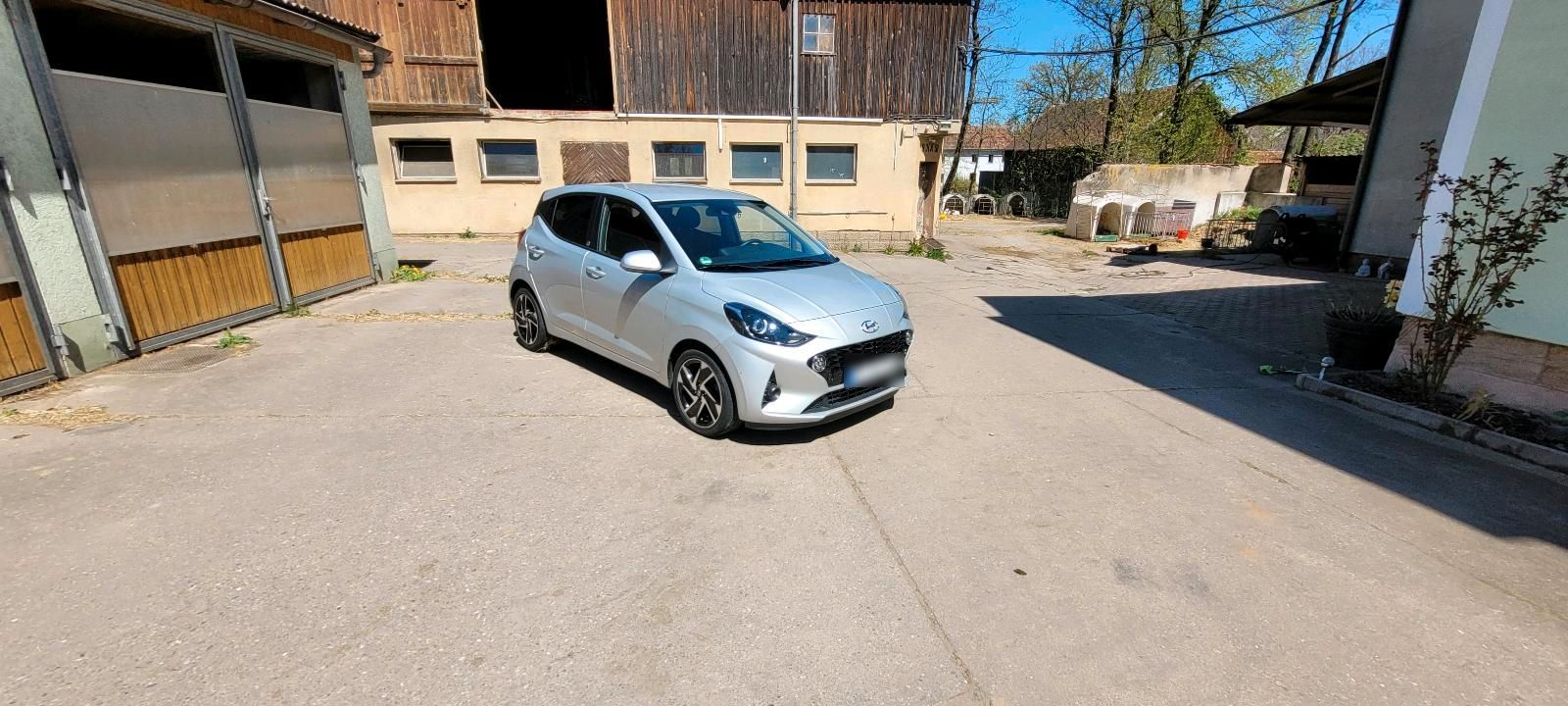 HYUNDAI i10