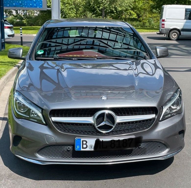 Image of Mercedes-Benz CLA 200 Shooting Brake