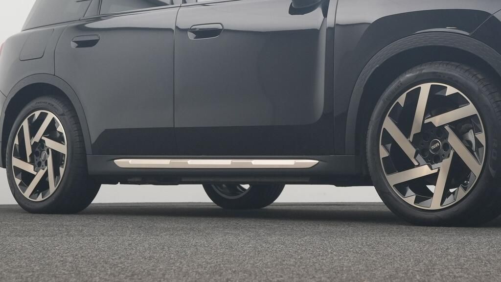 MINI Cooper SE Countryman - Bild 22