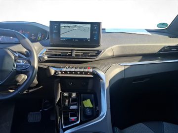 Peugeot 5008 Allure Pack 1.2 136 Kam.+KeyLess+LED+Navi