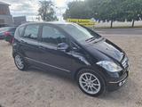 Mercedes-Benz A 160 A A 160 5T. Elegance Sp. Edit. Tüv neu!! - Mercedes-Benz A 160: Elegance