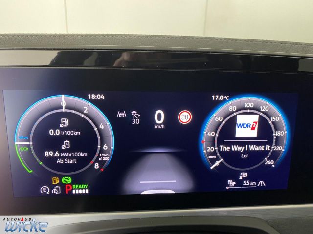 Passat R-Line 1.5 l eHybrid DSG R-Line NAVI KLIM