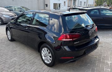 Volkswagen Golf - 5