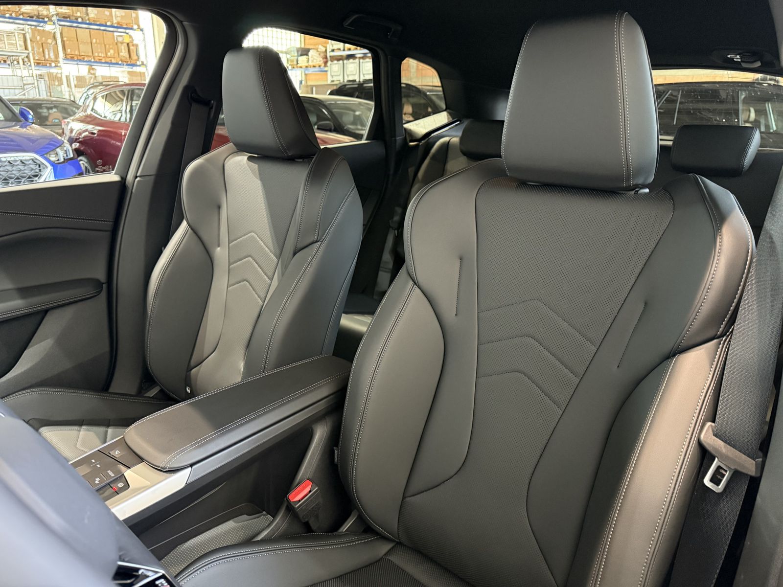 Fahrzeugabbildung BMW 225e xDrive *Komfortzugang *Sportsitze *Head-Up