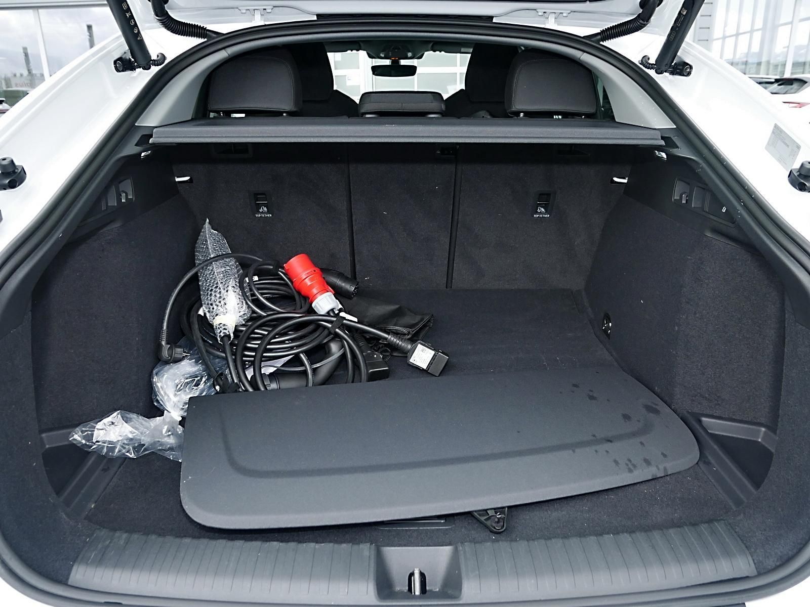 Audi Q6 e-tron - Bild 10