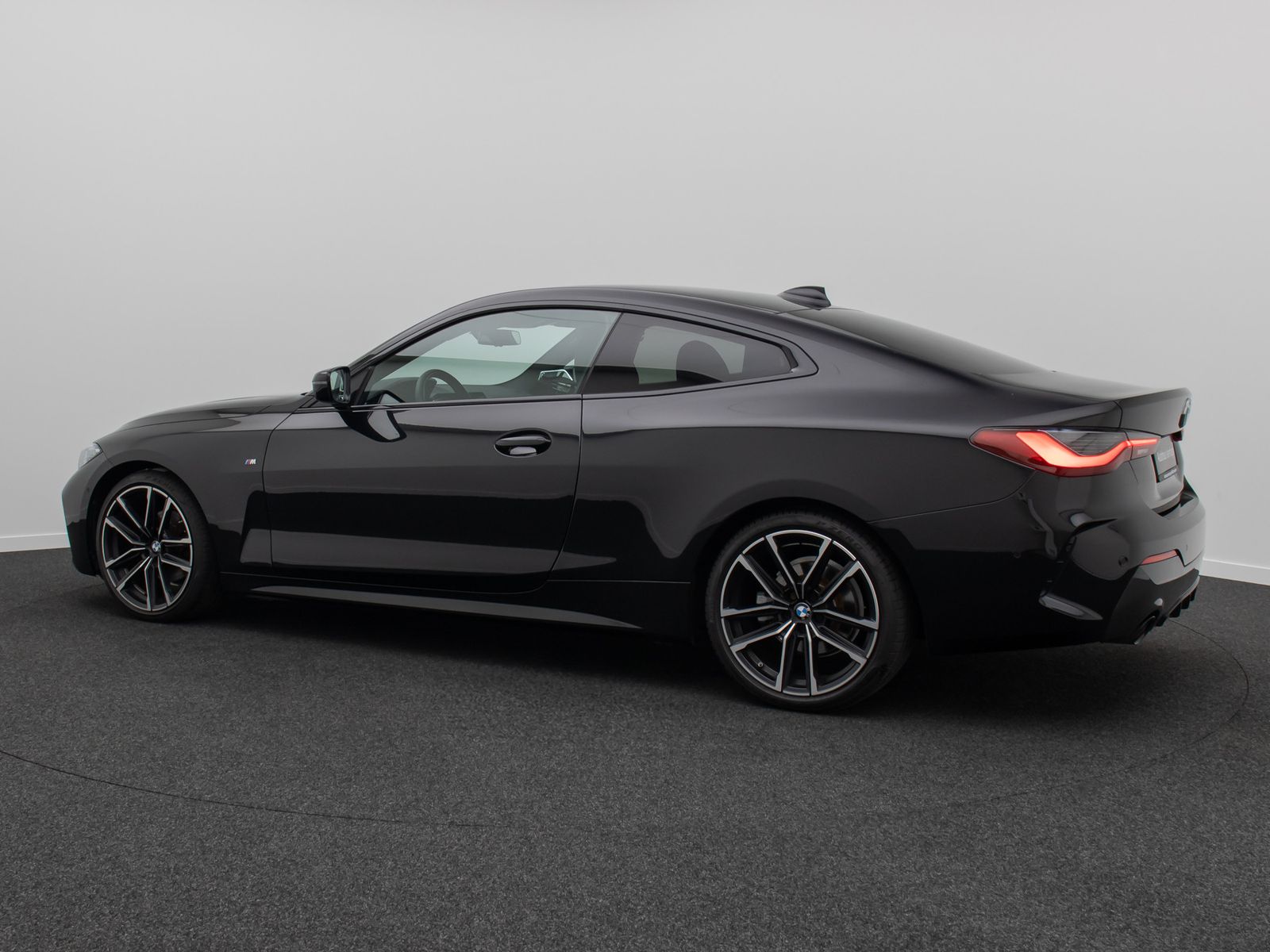 Fahrzeugabbildung BMW 420d Coupé M Sport Laser Kamera DAB Alarm 19Zoll
