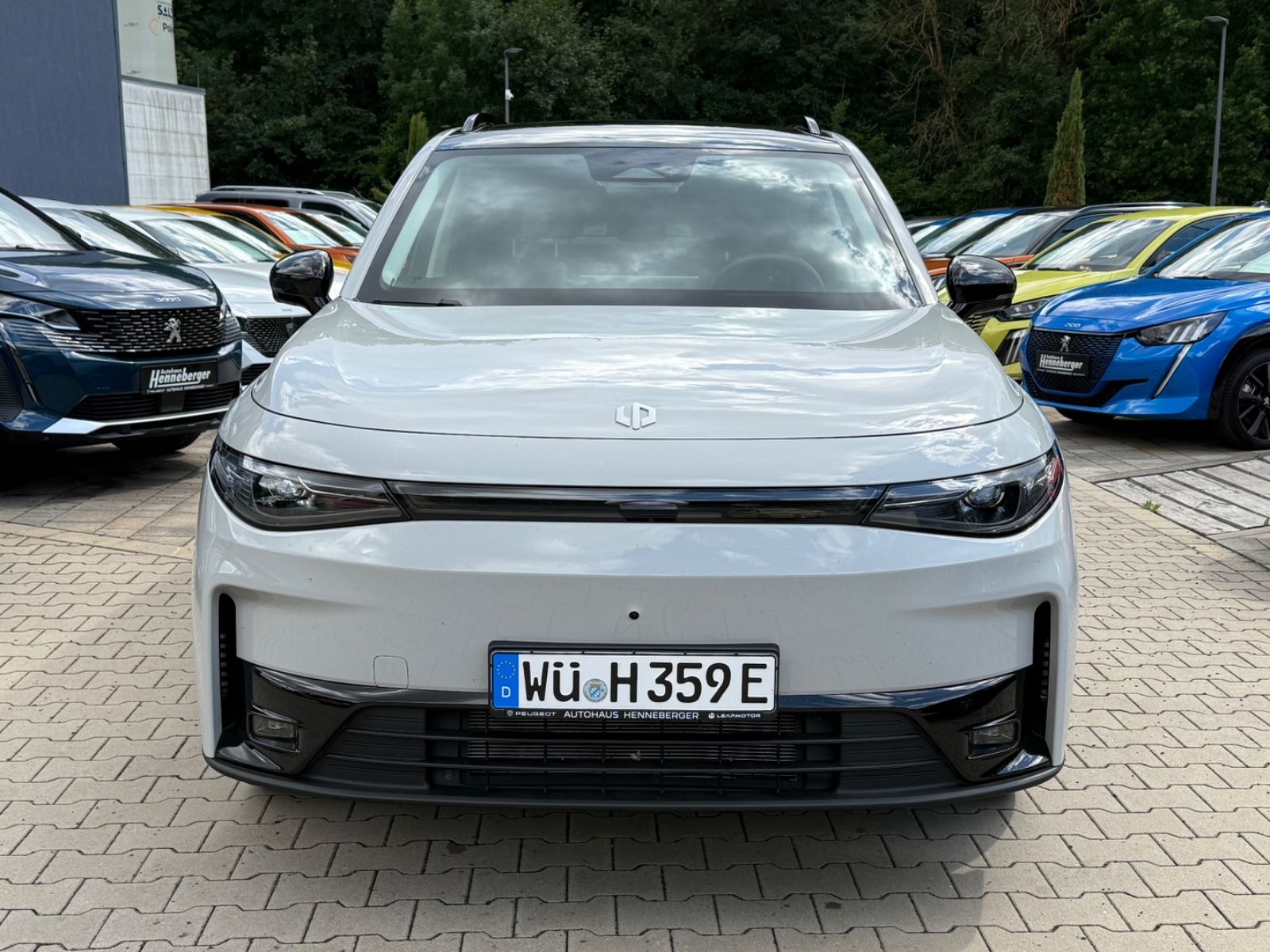 Leapmotor C10 HYBRID EV REEV Design |Sitzklima| Ambienteb. imagem 2