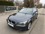 BMW 530d xDrive Touring, Leder,Navi,TV,Xenon,PANO - BMW 530 aus 2008: Kombi, 530d