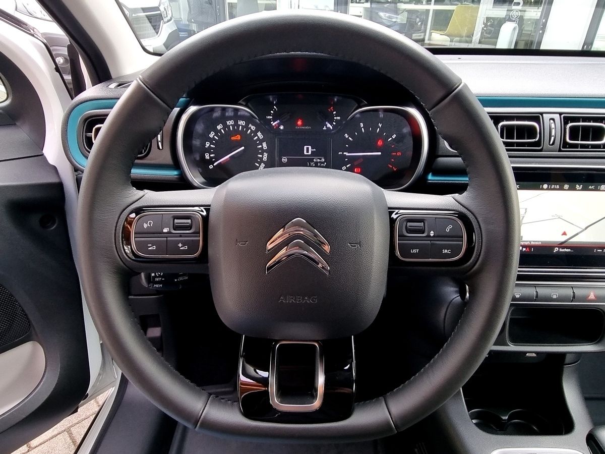 Fahrzeugabbildung Citroën C3 PureTech 110 Shine