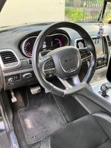 Jeep GC SRT 8 / LPG Webasto AHK - Jeep Grand Cherokee Srt8 mit Benzin-Antrieb
